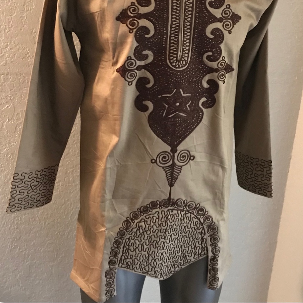 Eminent Embroidered Design (Okin Menswear)